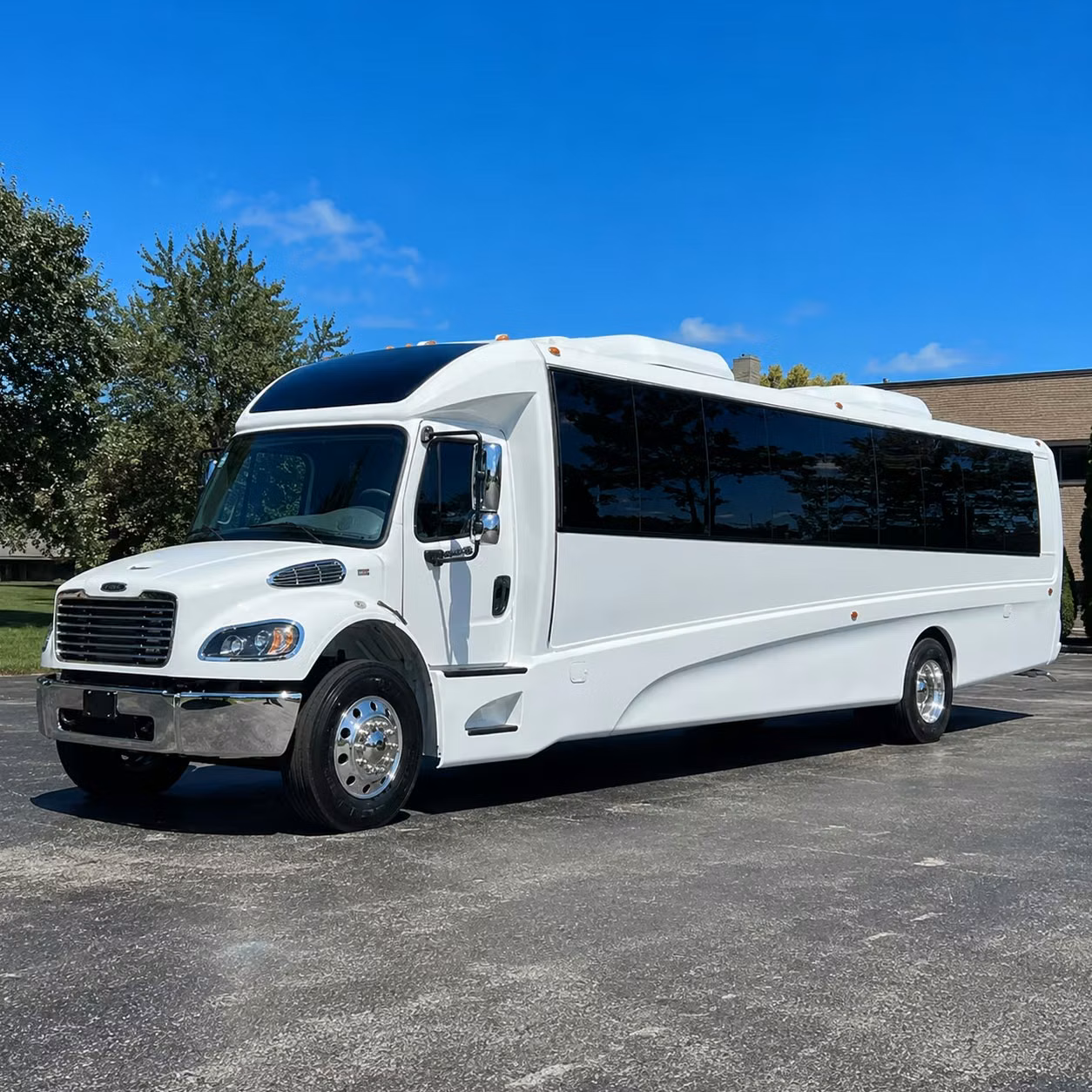 25 passenger minibus