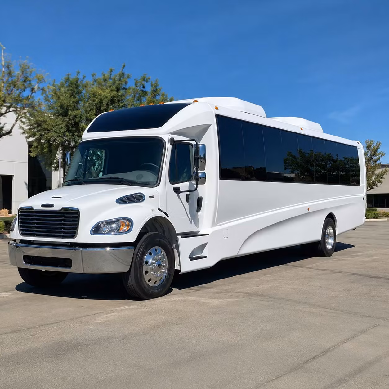 costa mesa 35 passenger minibus rental