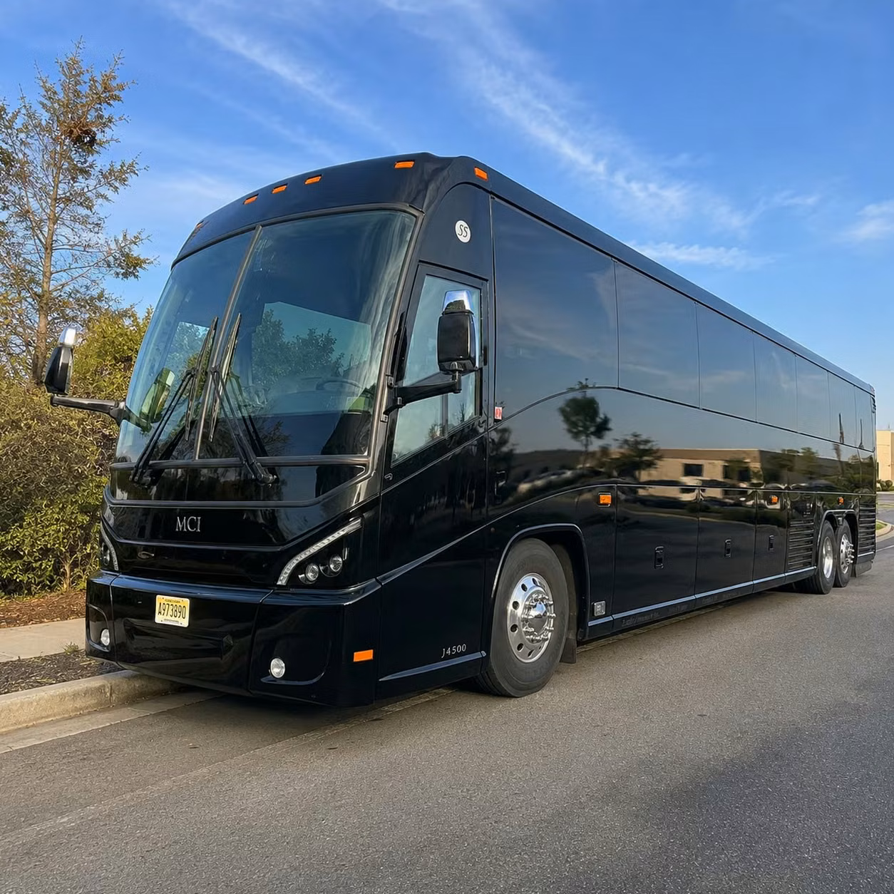 daily commuter shuttles along the 405 and 55 corridors in costa mesa