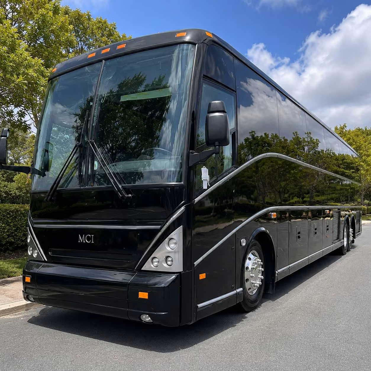 employee shuttle services for costa mesa businesses and corporate campuses