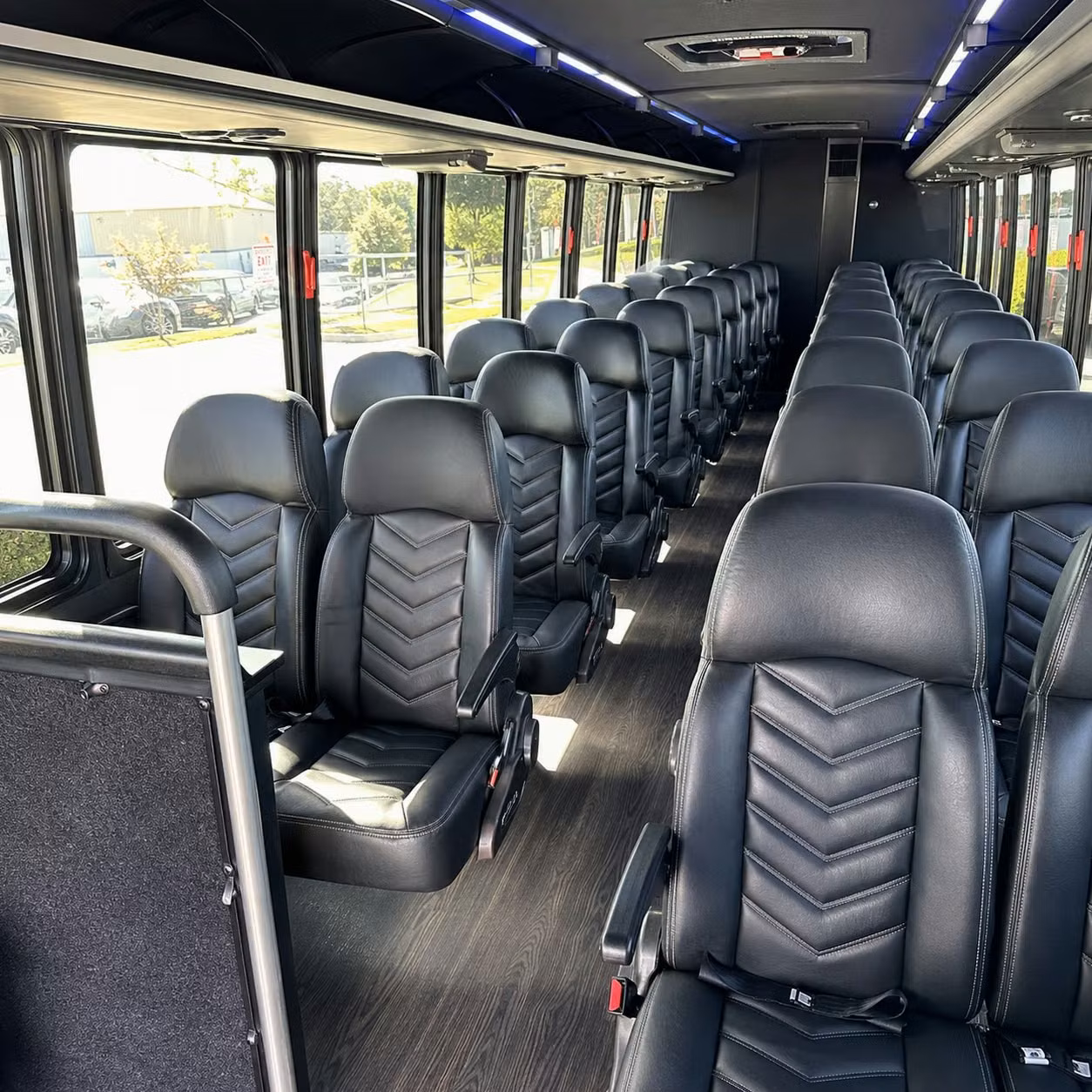 minibus rentals for smaller concert groups leaving costa mesa