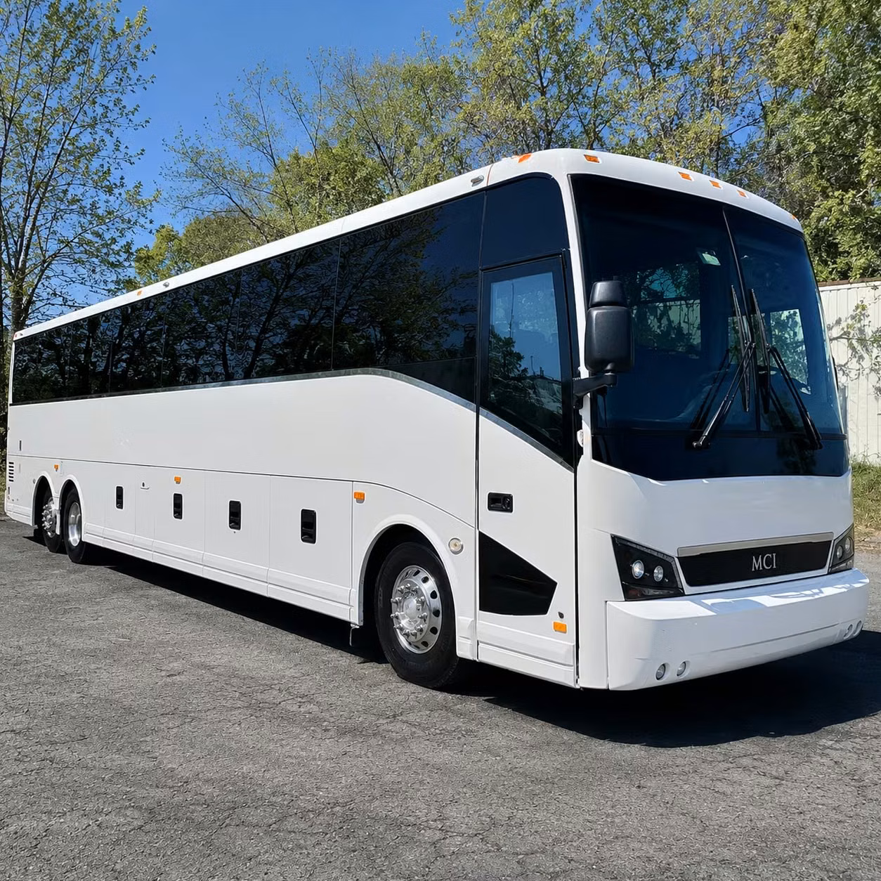sunday shuttle service and weekly church bus rentals in costa mesa
