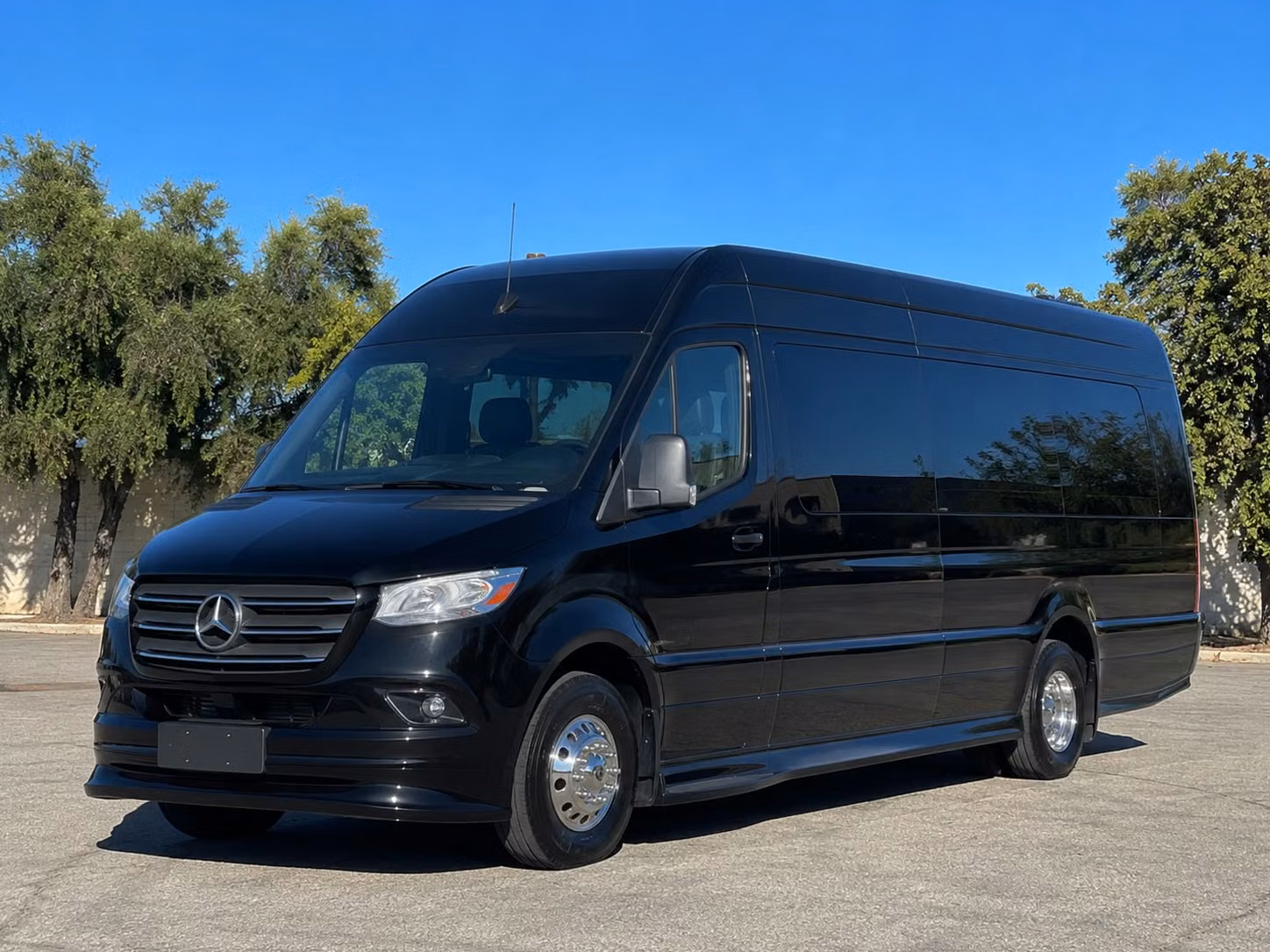 transportation serving costa mesa and nearby cities